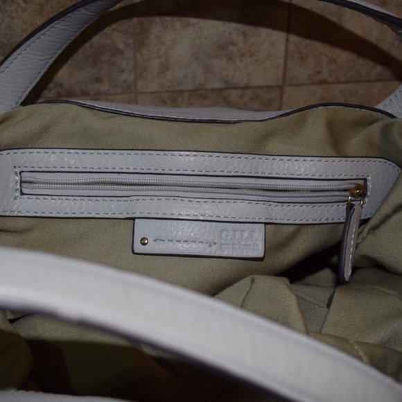 G.I.L.I Leather Stirrup Satchel W/ Shoulder Strap - Picture 15 of 16